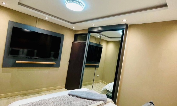 Gaborone House | Self Catering 2-bedroom house in Gaborone with WiFi, AC, Outdoor Garden