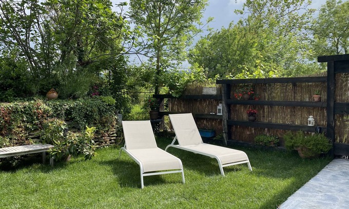 Urcabustaiz Cottage | Self catering Baserri Ulle Gorri for 10 people