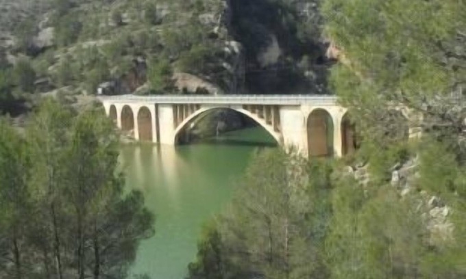 Yeste Cottage | Self catering El Mirador del Segura for 2 people