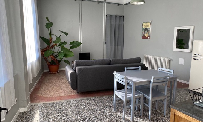 Saint-Andre-de-Sangonis Apartment | Self-contained apartment in village house