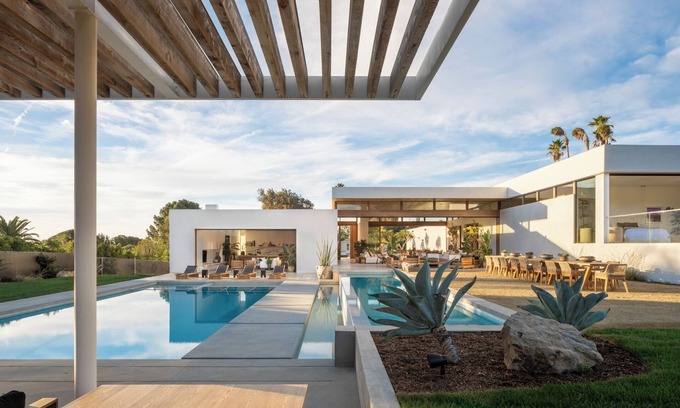 Central Malibu House | Selfridge Estate Malibu