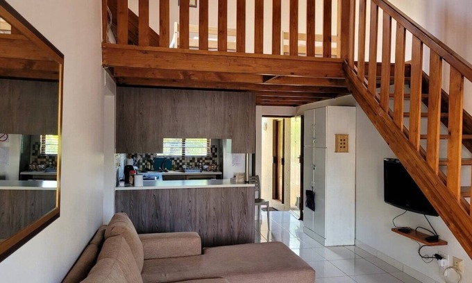 Greater Johannesburg Metropolitan Area Apartment | Serendipity - Quiet, Spacious, Ideal Location