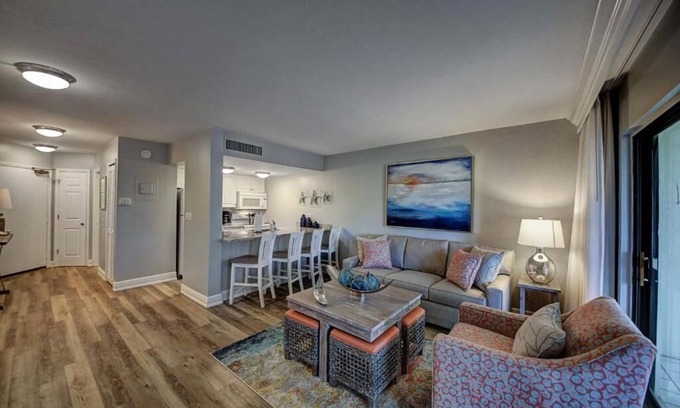 Captiva Apartment | Serene 1BR Villa w/Beach Access, Shell Picking & Nature Excursions