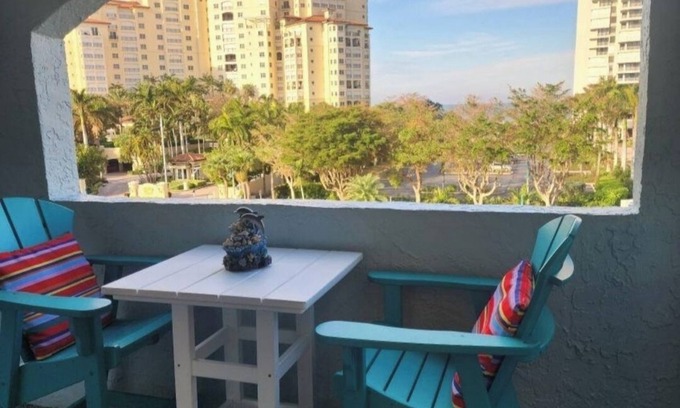 Marco Island Condo | Serene 5th-Floor End Unit with Sunset views, Steps to Beach Access, JW Marriott