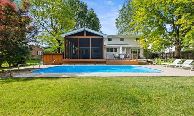 Northwest Columbus House | Serene Escape! Blissful Haven