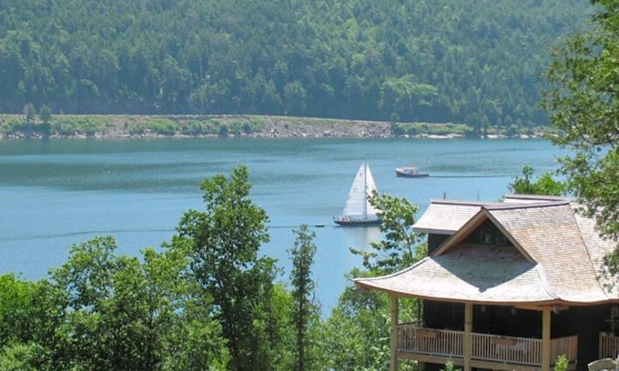 Hall Quarry House | Serene home with spacious deck and views - perfect to relax near Acadia !