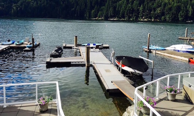 Bellingham House | Serene Lake Samish Home