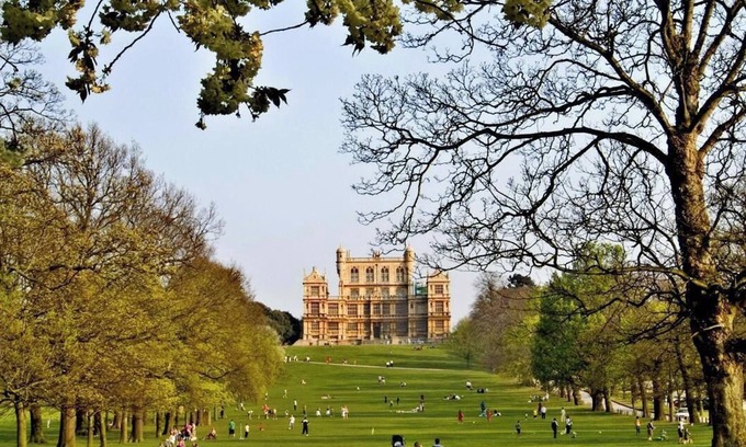 Bramcote House | Serene Melford House in Nottingham