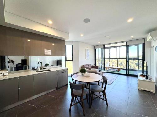 Wentworth Point Apartment | Serene Parkside Retreat 2Brs@ close 2 Olympic park