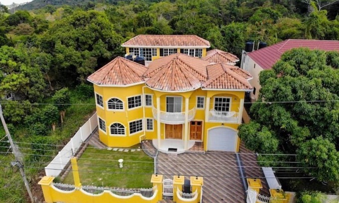 Mammee Bay House | Serene, Tranquility & luxuryn2 separate apts when combined can house 15 guests