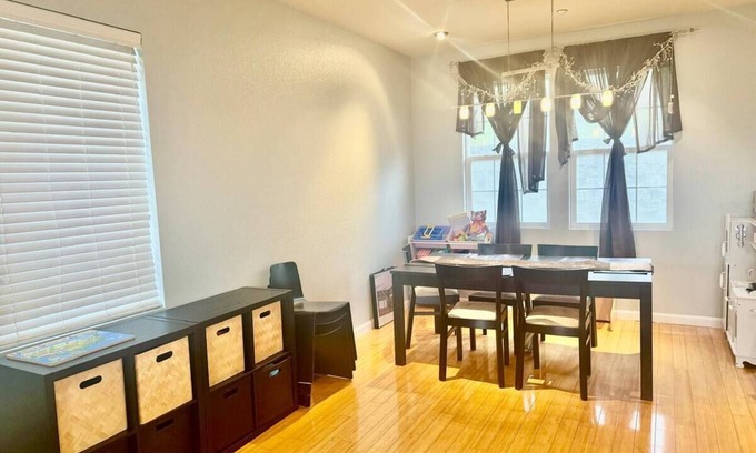 Bayshore Heights House | Serene Two-Bedroom Stay Near the Pacific