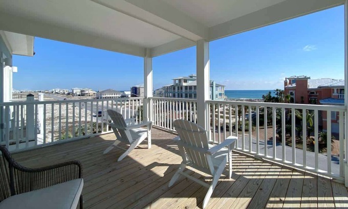 Gulf Shores House | Serenity - Beach, Pool, Golf Cart and Tennis!