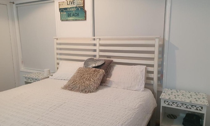 Korora House | Serenity in Sapphire