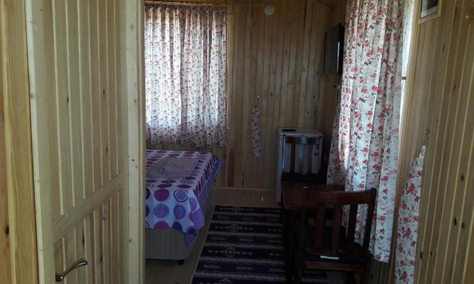 Kucukkuyu Bed & Breakfast | Serinyer