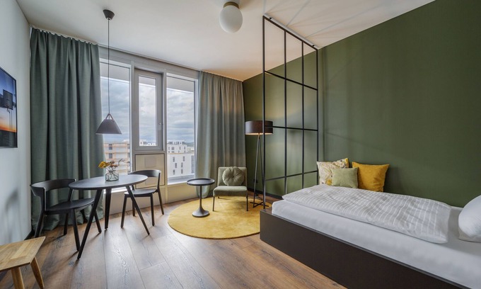 Bruhl-Guterbahnhof Apartment | Serviced Apartments in Freiburg