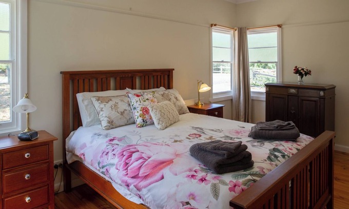 Sawmill Settlement House | Settlement Lodge - Minutes to the Mt Buller gate
