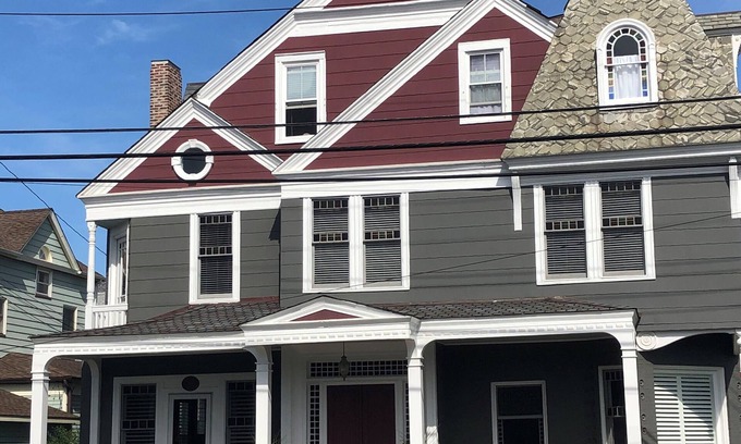 Ocean Grove House | Seven Bedroom Turn-of-the-century Grand Victorian