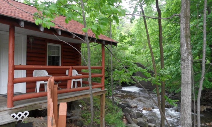 Lake George House | Seven Dwarfs Cabin - On The Brook Cabins
