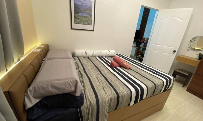 Basak Apartment | Seven-Eleven Inn - Stylish Fully Furnished 1-Bedroom Apartment in Mactan Island