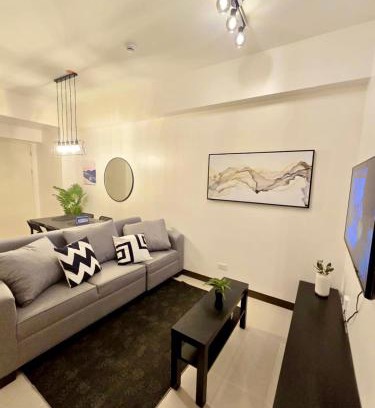 Pasig Apartment | SG Urban Staycation