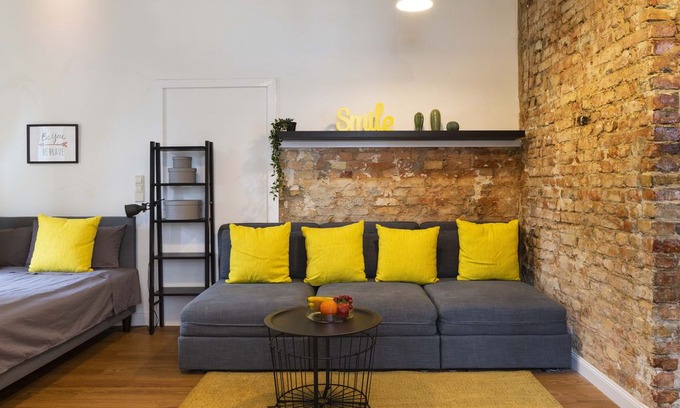 Weissensee Apartment | Shabby Chic +Self-Check-in +free Street Parking
