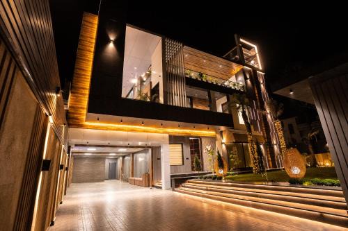 Varanasi Apartment | Shanti Villa