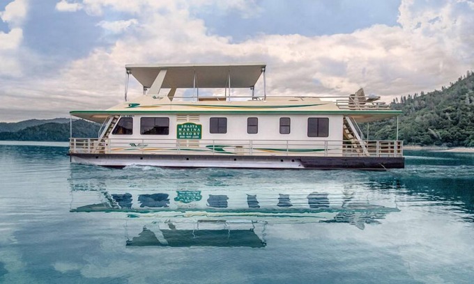 Lakehead Boat Rental | Shasta Marina to Houseboat Packers Bay Mirage I