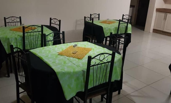 Gaborone Bed & Breakfast | Shathipha Cottage