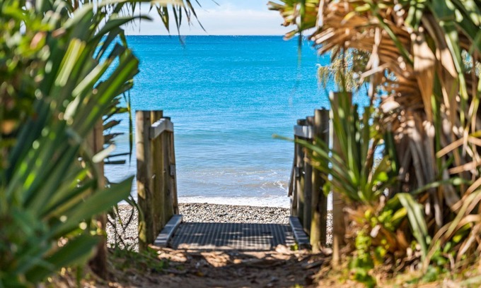 Korora House | Shell Cove Beach house