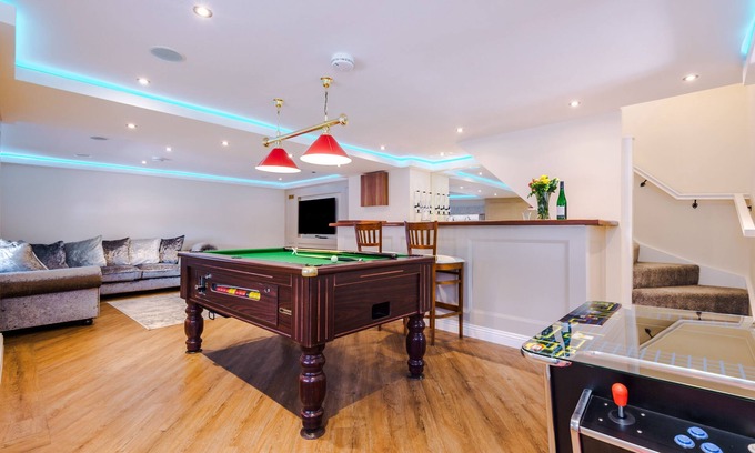 Tarporley Cottage | Shepherds Rest - a lovely house sleeping 4 guests in 2 bedrooms