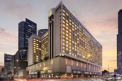 Tsim Sha Tsui Hotel | Sheraton Hong Kong Hotel & Towers