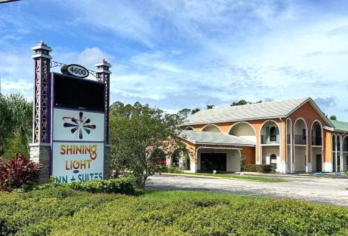Kissimmee Hotel | Shining Light Inn & Suites