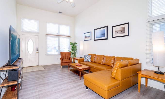 Atlantic City House | Shore Townhouse steps from the surf and sand=A+ best/safe neighborhood!
