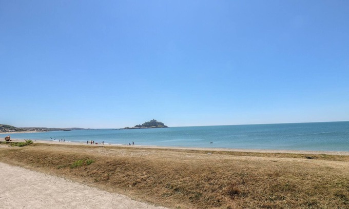 Longrock Cottage | Shoreline