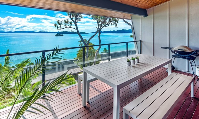 Hamilton Island Apartment | Shorelines 6