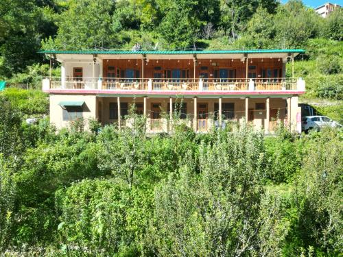 Banjar Bed & Breakfast | Shyam homestay tirthan