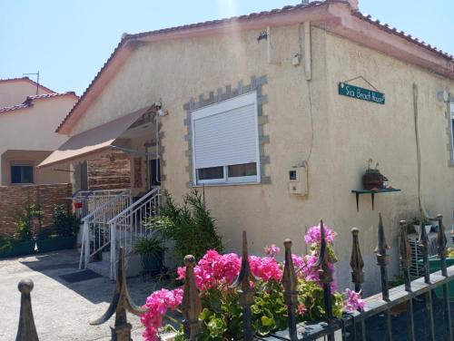 Kavala House | Sia Beach House