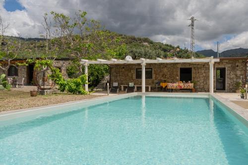 Mitogio Villa | Sicily Stone Cottage with swimming pool