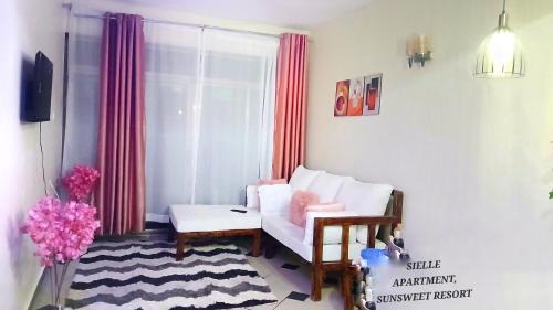 Shanzu Apartment | Sielle Apartment-Sunsweet Resort shanzu beach0116&570&504with pool