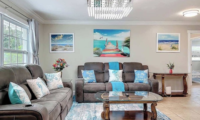 South Sarasota House | Siesta Key Paradise for Beach Lovers