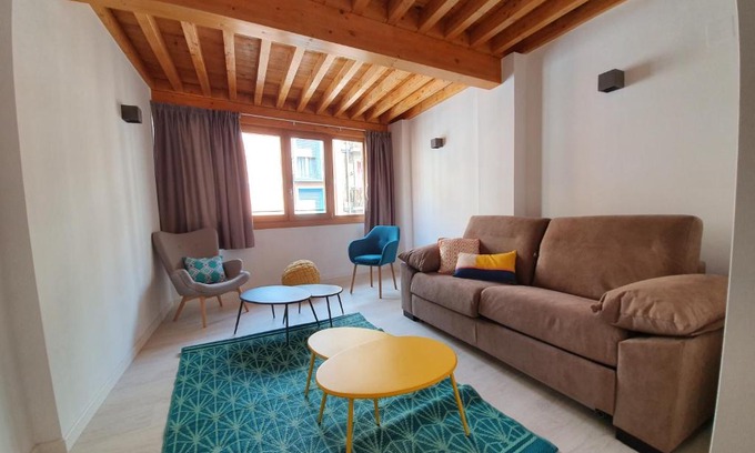 Zaragoza Old Town Apartment | Silken Casa Platerias Siglo XV