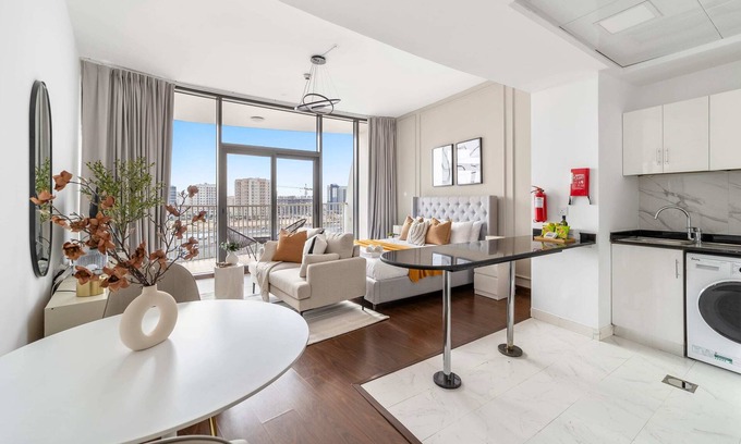 Dubai Apartment | Silkhaus New Studio | Binghatti Pearl in DSO