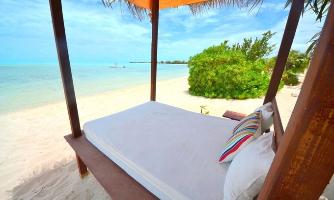 Leeward Settlement Cottage | Silver Palms # 2 – Exclusive Long Bay Beachfront Retreat with Pool