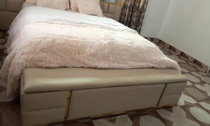 Roman Ridge Bed & Breakfast | Simple and elegant roomn