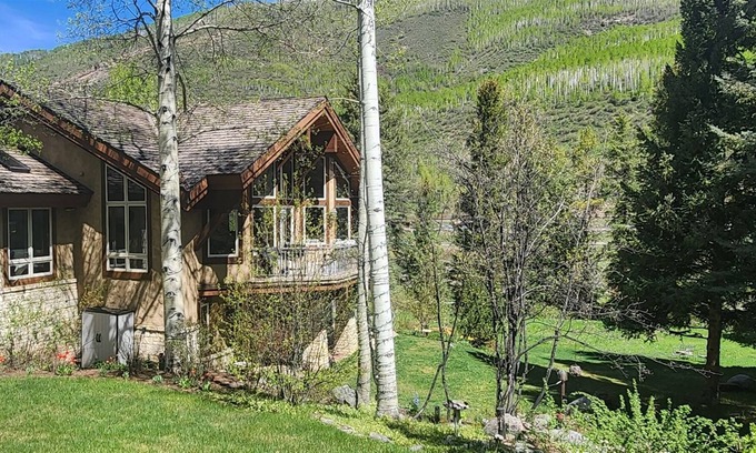 Vail House | Single Family home on Vail Golf Course