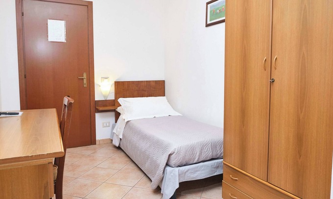 Porto Viro House | Single room for bike lovers in B&B-Porto Viro