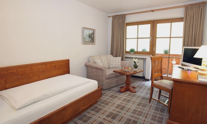 Ettal Hotel | Single room Comfort - Hotel Blaue Gams