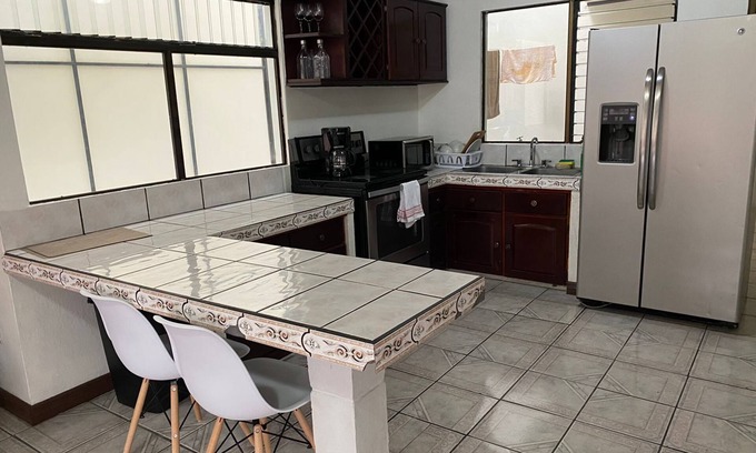 San Antonio de Belen Apartment | SJO location centered, VERY spacious and private apartment