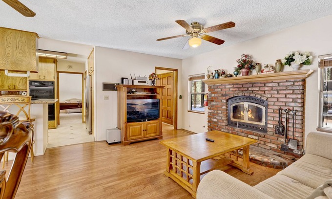 Summit Estates Ski Chalet | Ski Resort Relaxation at Crestwood Summit Big Bear