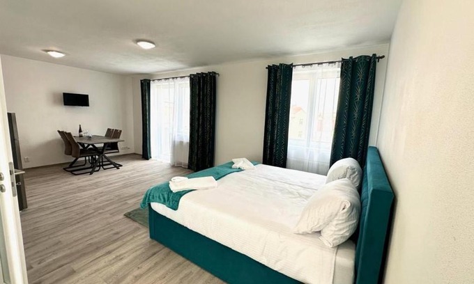Plzen Apartment | Sky Apartments 502